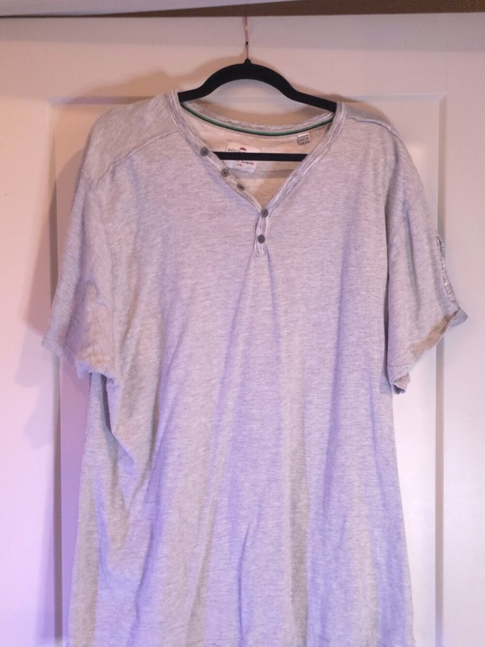 Men's Light Grey Henley